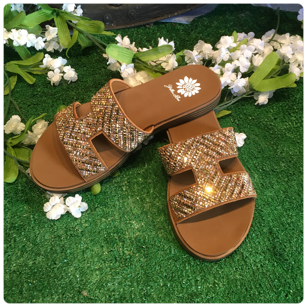 Yellow online box slides