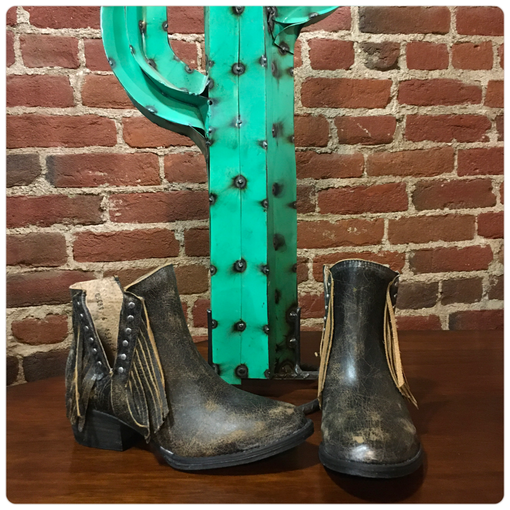 Circle G by Corral Fringe Stud Boots Gallop n Glitz