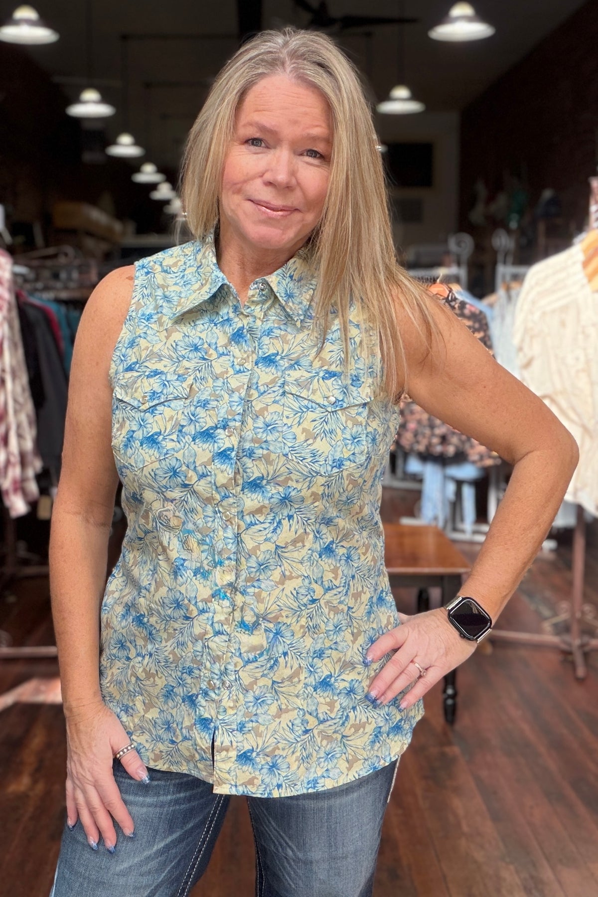 Women's Hibiscus Dreams Pearl Snap by Roper-Top-Roper/Stetson-Gallop 'n Glitz- Women's Western Wear Boutique, Located in Grants Pass, Oregon