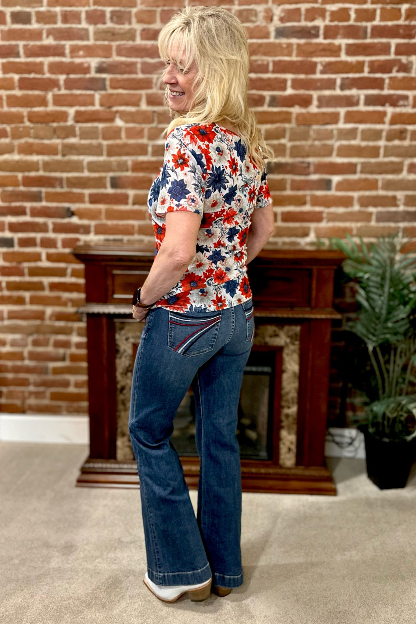Dojo Tailorless Slim Illusion Jeans by 7 For All Mankind Royalty-Flare-7 for all mankind-Gallop 'n Glitz- Women's Western Wear Boutique, Located in Grants Pass, Oregon