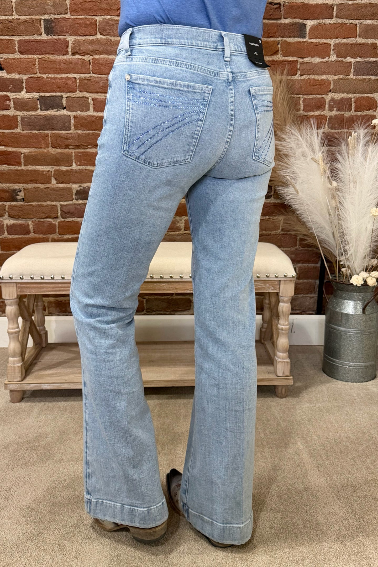 Dojo Tailorless Slim Illusion Jeans by 7 For All Mankind Olina-Flare-7 for all mankind-Gallop 'n Glitz- Women's Western Wear Boutique, Located in Grants Pass, Oregon