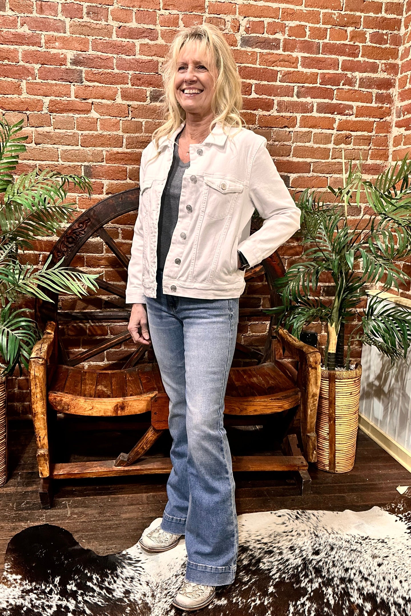 Kiara Classic Denim Jacket by JAG Jeans-Jacket-Jag-Gallop 'n Glitz- Women's Western Wear Boutique, Located in Grants Pass, Oregon