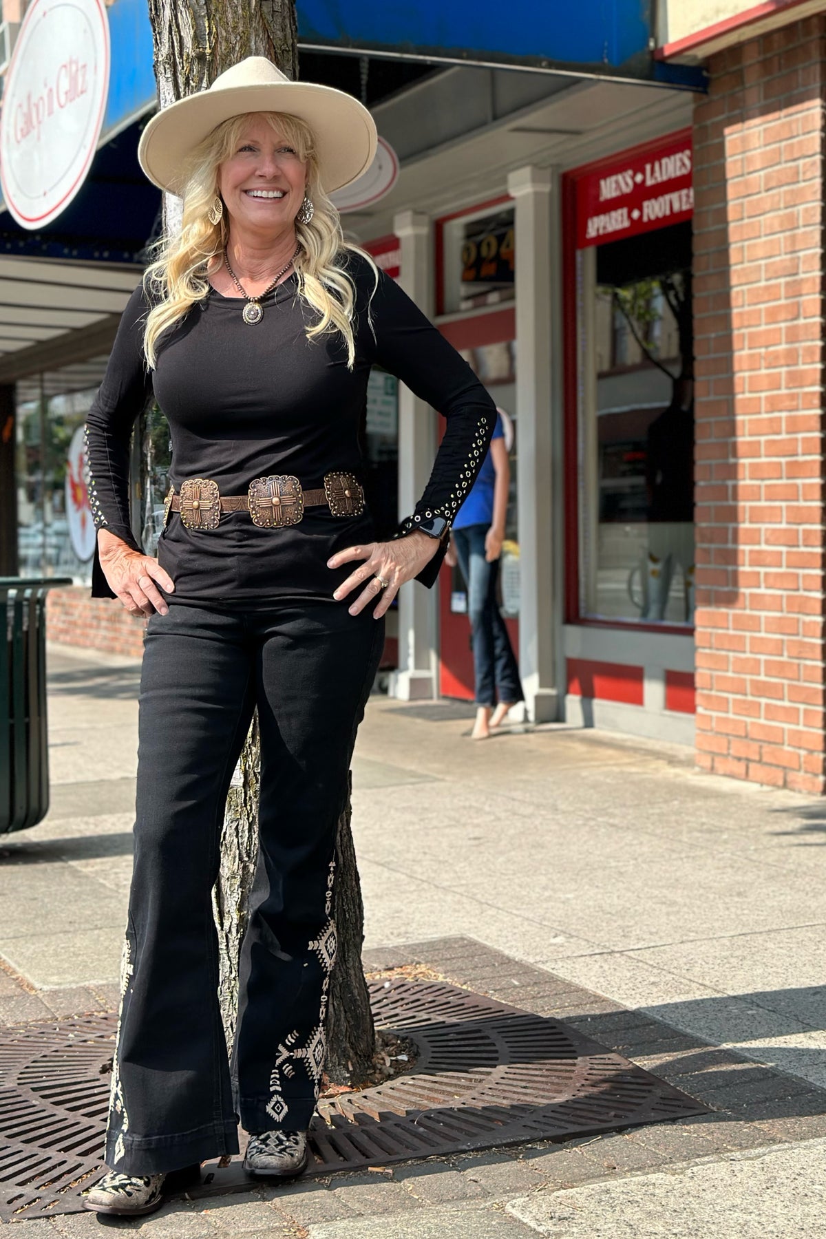 Rock & Roll Women's Hooey Black Midrise Trouser w/Embroidery-Trouser-Rock & Roll Cowgirl-Gallop 'n Glitz- Women's Western Wear Boutique, Located in Grants Pass, Oregon