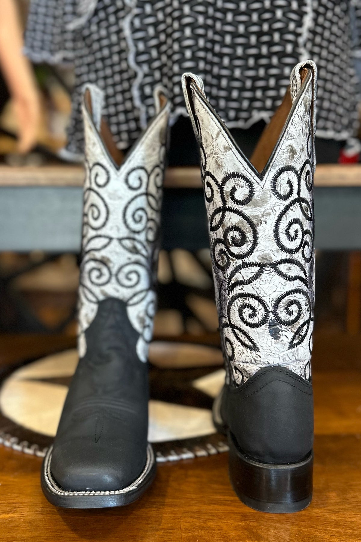 Women's Black/White Distressed Circle G Boot by Corral-Ladies Boot-Corral Boots/Circle G by Corral Boots-Gallop 'n Glitz- Women's Western Wear Boutique, Located in Grants Pass, Oregon