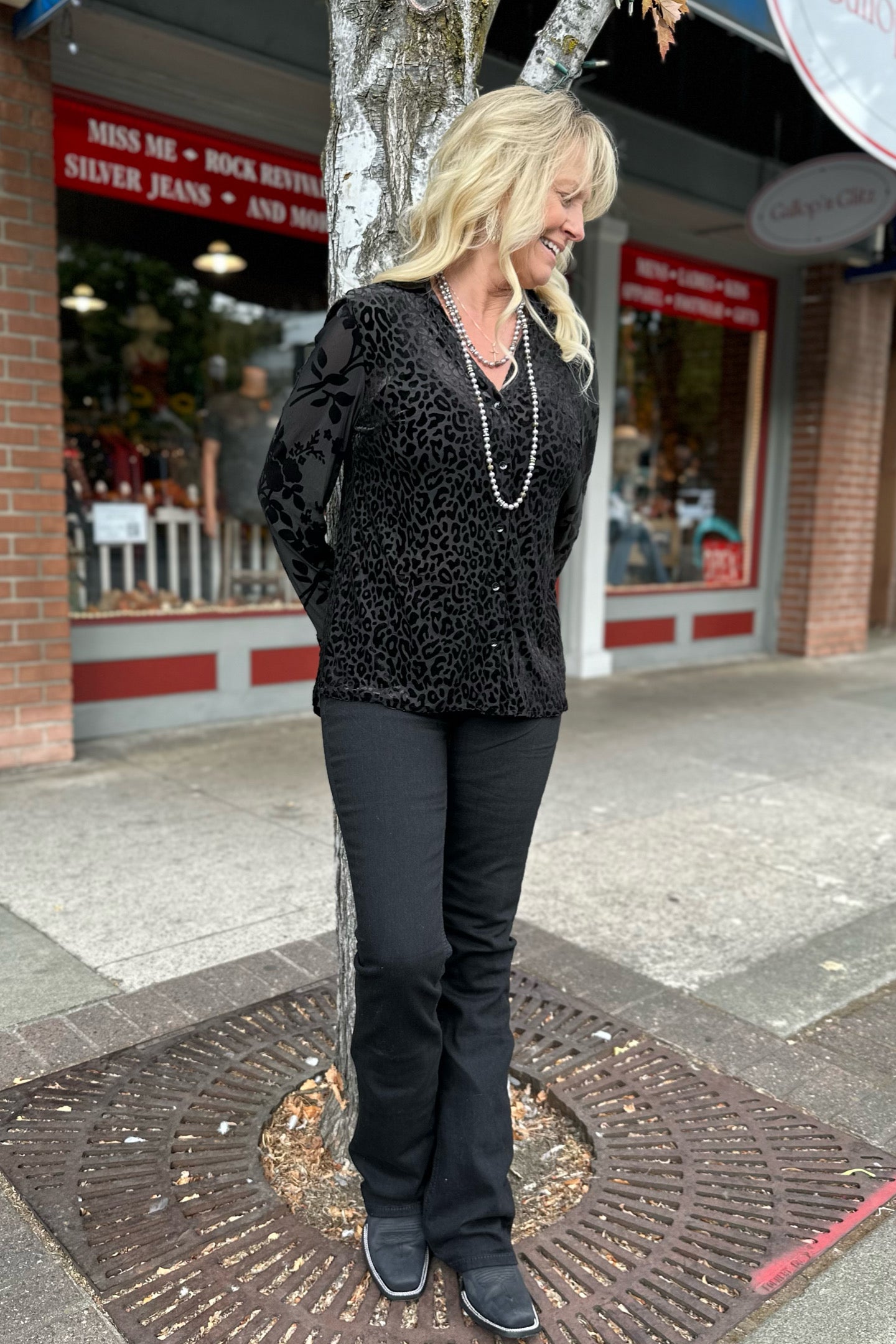 Miss Me Black Mid Rise Bootcut Jean-Bootcut-Miss Me-Gallop 'n Glitz- Women's Western Wear Boutique, Located in Grants Pass, Oregon