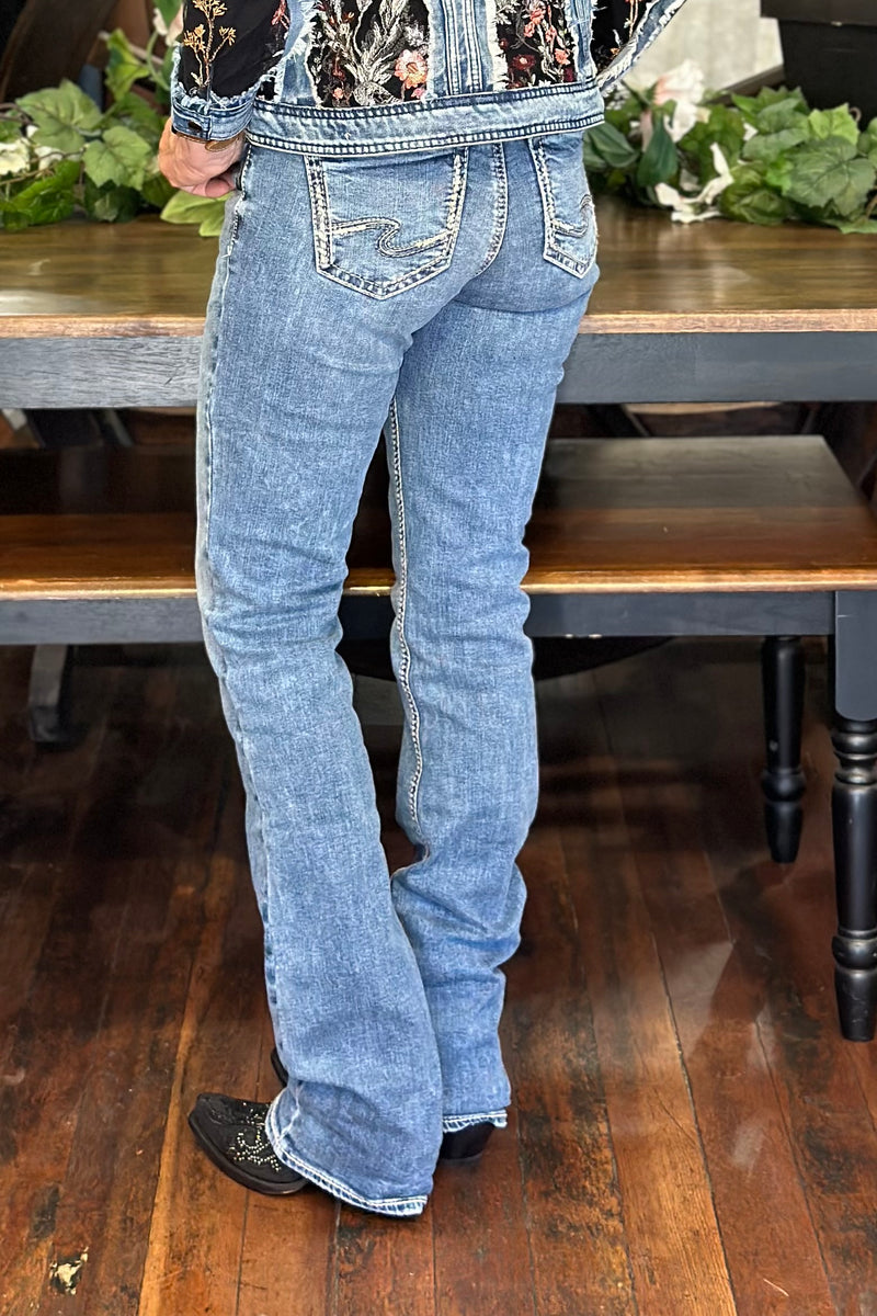 Elyse Comfort Fit Mid Rise Slim Boot Cut Jean-Bootcut-Silver Jeans-Gallop 'n Glitz- Women's Western Wear Boutique, Located in Grants Pass, Oregon