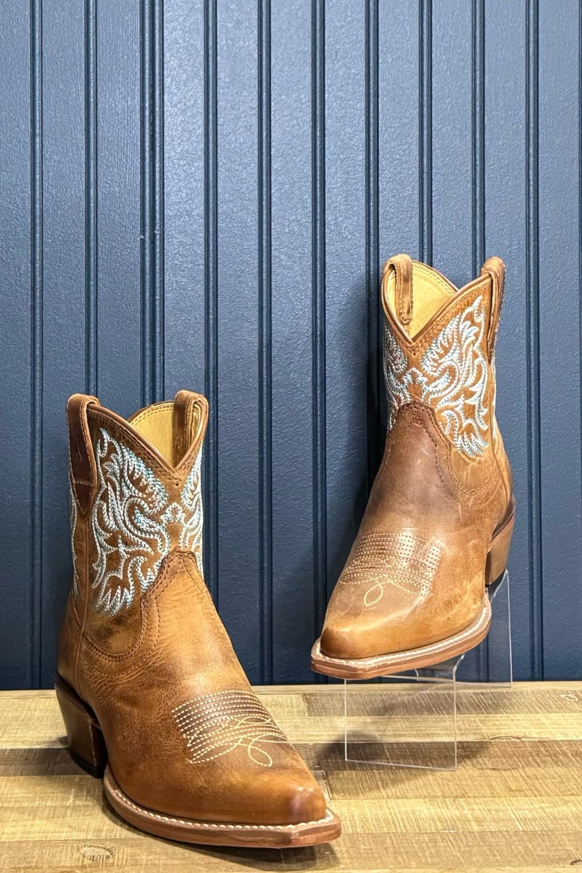 Justin Boots Tan and Brown Leather Detail Justin Men main image 4