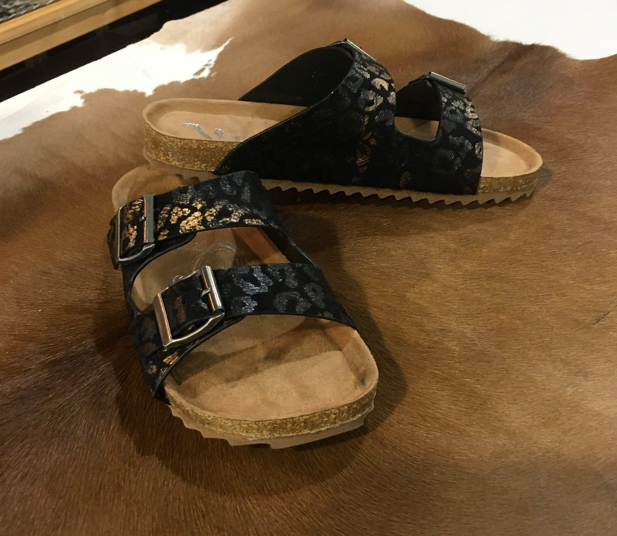 Very G Black Leopard Buckle Sandal-Flip Flop-Very G-Gallop 'n Glitz- Women's Western Wear Boutique, Located in Grants Pass, Oregon