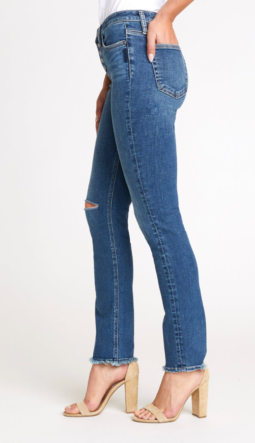 Silver High Note High Rise Slim Leg Jean-Skinny-Silver Jeans-Gallop 'n Glitz- Women's Western Wear Boutique, Located in Grants Pass, Oregon