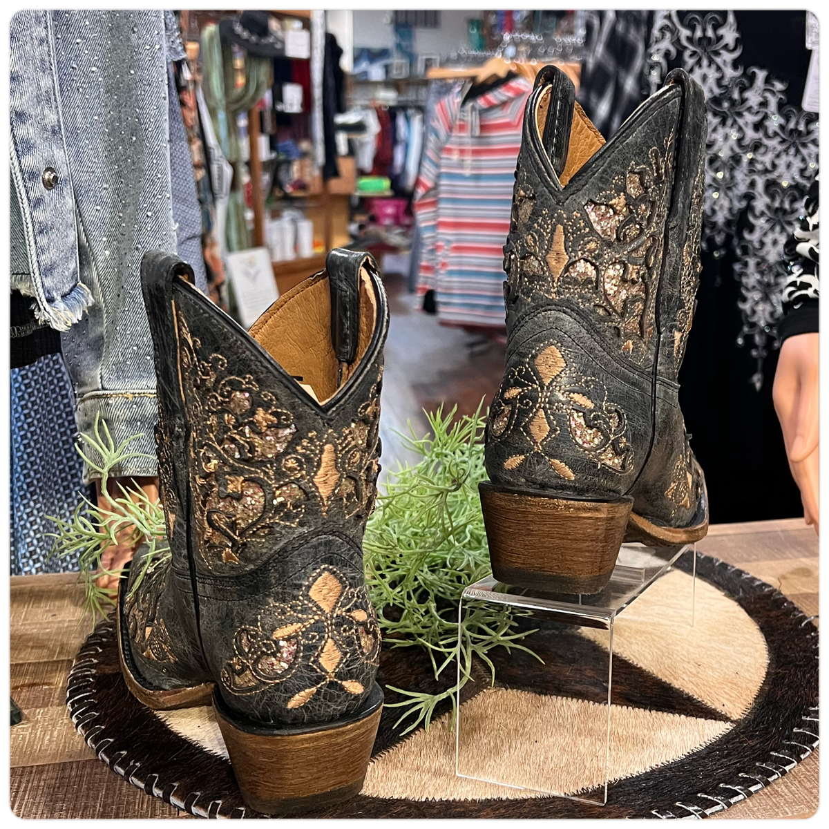 Corral Boots Teen Black Gold Shorty's-Ladies Boot-Corral Boots-Gallop 'n Glitz- Women's Western Wear Boutique, Located in Grants Pass, Oregon