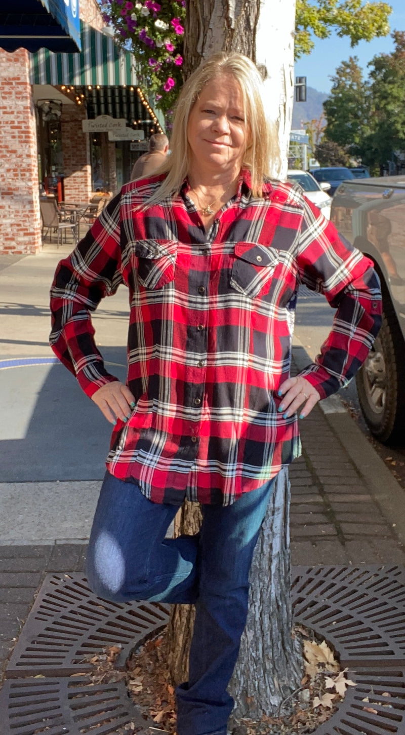 Long Sleeve Plaid with Contrast Back-top-Lola P-Gallop 'n Glitz- Women's Western Wear Boutique, Located in Grants Pass, Oregon